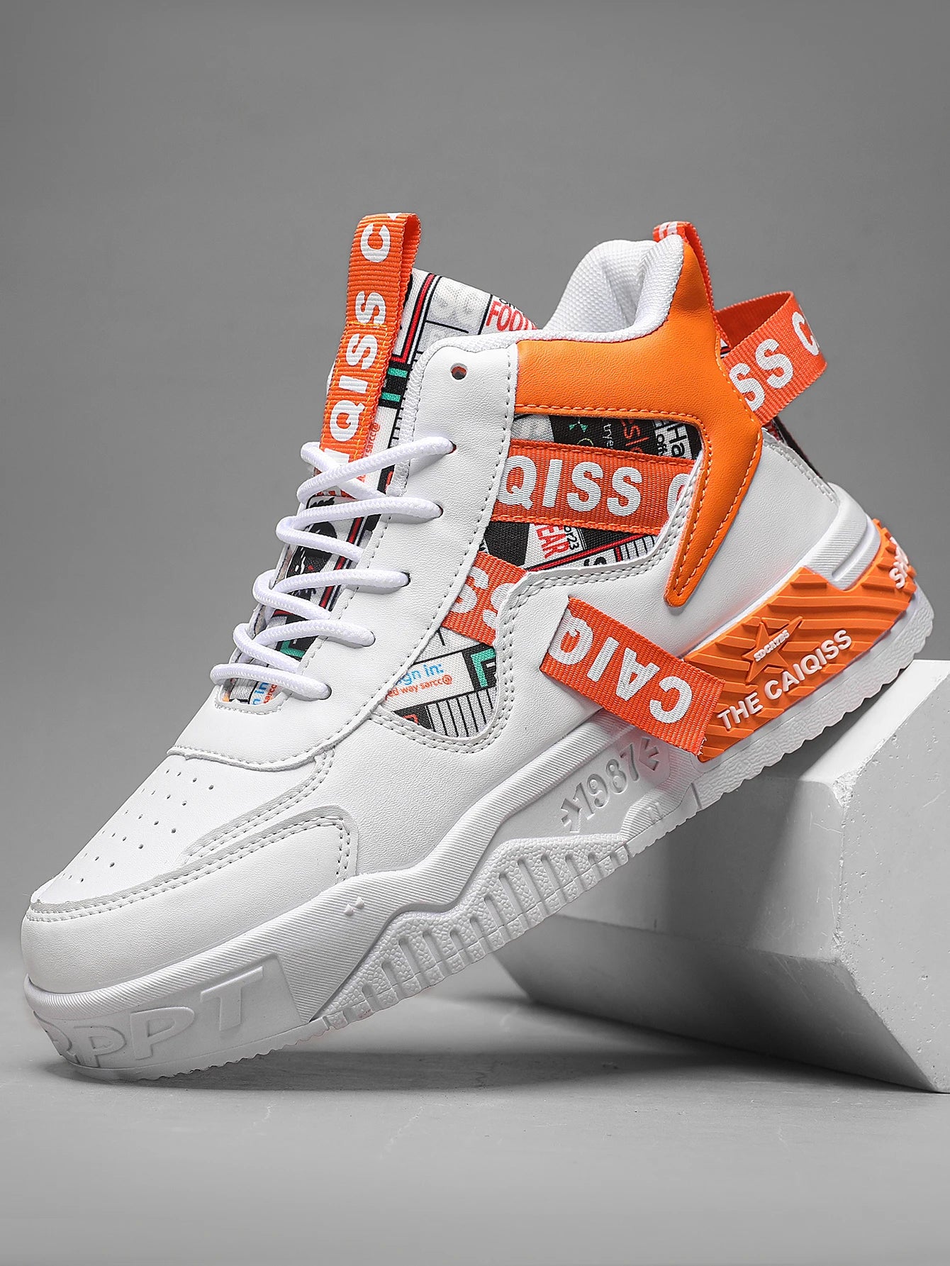 XRHT63 Men’s High-Top Skate Sneakers